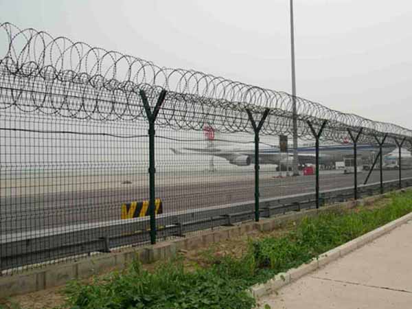 機(jī)場護(hù)欄網(wǎng) - 安平縣全昊金屬絲網(wǎng)制品有限公司圖片3